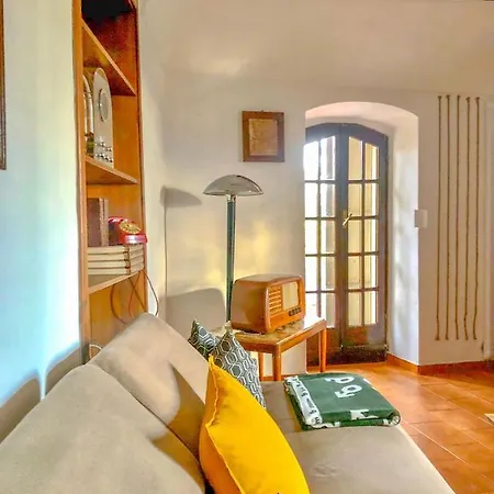 La Casa Di Vasco Bussana Vecchia Daire *
