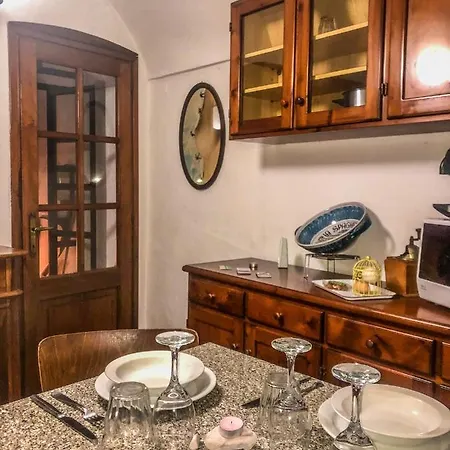 La Casa Di Vasco Bussana Vecchia Διαμέρισμα Σαν Ρέμο